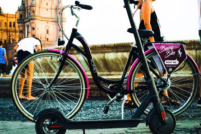 1 Day Bike Rental in Seville city - The Map, the Lock, and the Helmet for Kids