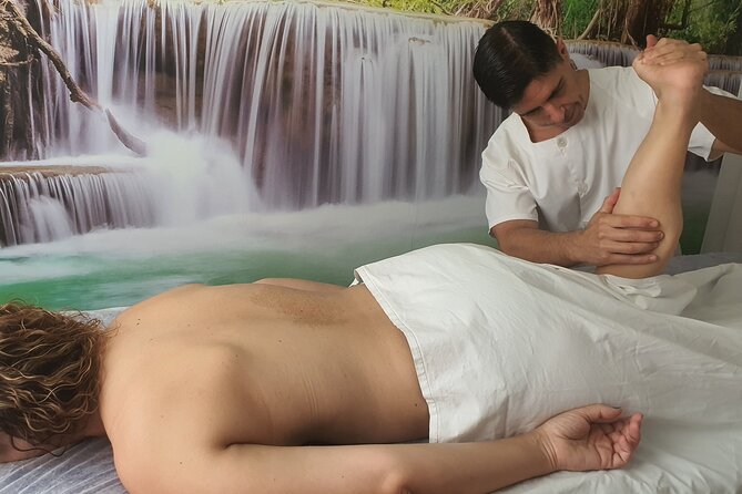 1 Hour Private Chiromassage Session in Seville - Inside the Session: What 1 Hour of Chiromassage Feels Like