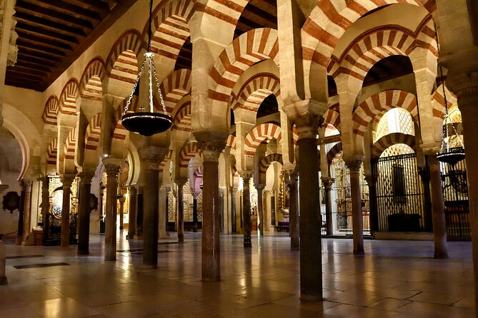 2 Days Cordoba with Mosque Ticket and Hotel Tour - Mezquita-Catedral: What to Look For in the Arches and Light