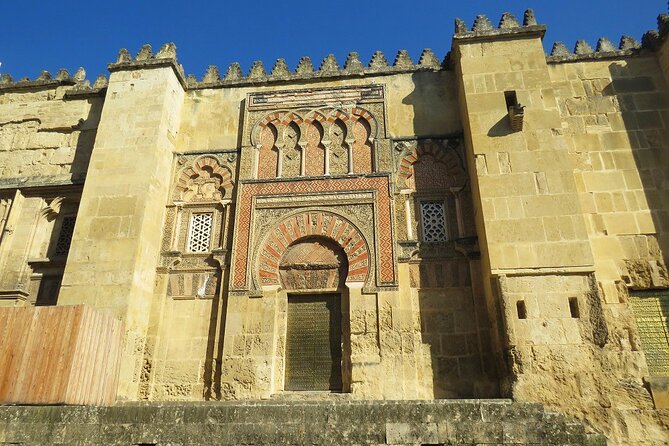 2 Days Cordoba with Mosque Ticket and Hotel Tour - Day 2 in the Centro Histórico: The Best Part for Walking at Your Pace