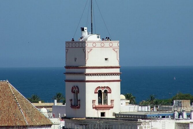 2 Hours Tour around Cádiz: History, anecdotes and curiosities - Stop 6: Monumento a las Cortes de Cádiz, the Napoleon-era reason