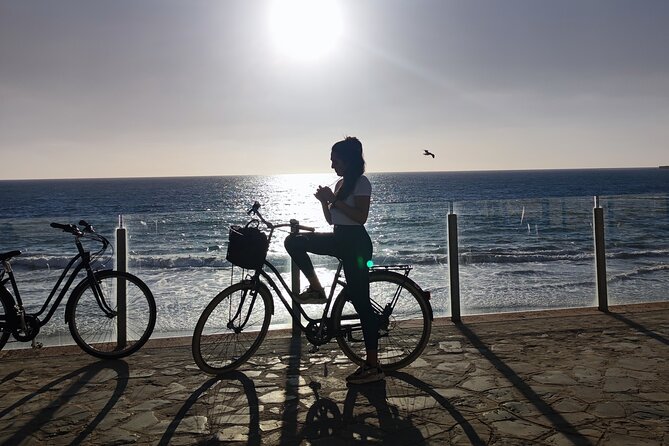 A private stroll cycling around Cádiz + bike rental - La Viña food streets, a final nudge toward local eating