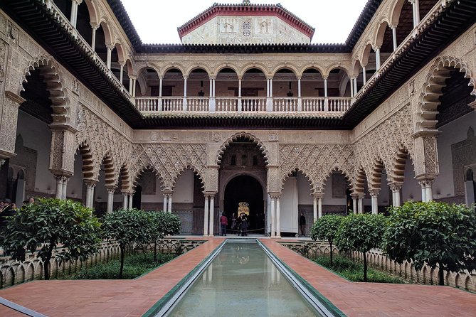 Alcazar and Cathedral & Giralda of Seville. Skip The Line! Includes access tickets - Meet at Plaza del Triunfo, Then Get Oriented Fast