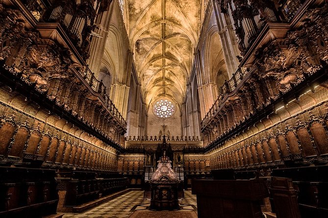 Alcazar, Cathedral and Giralda Guided Tour with Priority Tickets - Tour Guide Style, and Why It Affects Your Memory