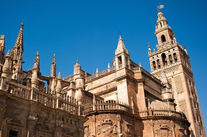 Alcazar, Cathedral and Giralda of Seville with entrance fee included - Tickets, mobile access, and how the timing usually works
