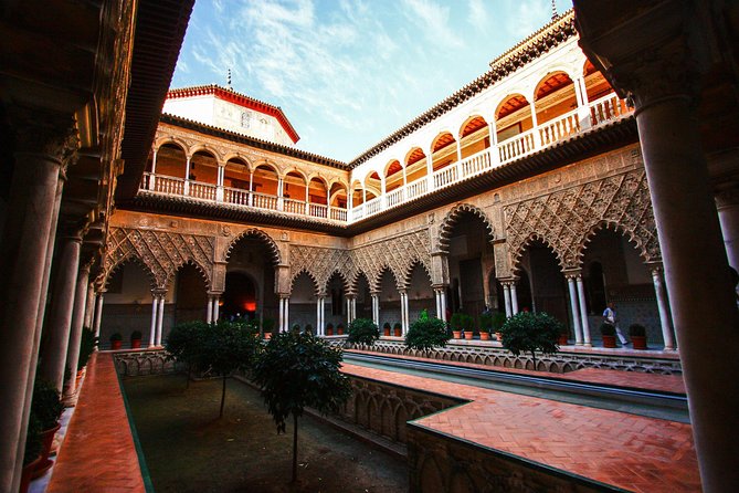 Alcazar & Cathedral of Seville Private Guided Tour - Private guide value: what your money actually buys