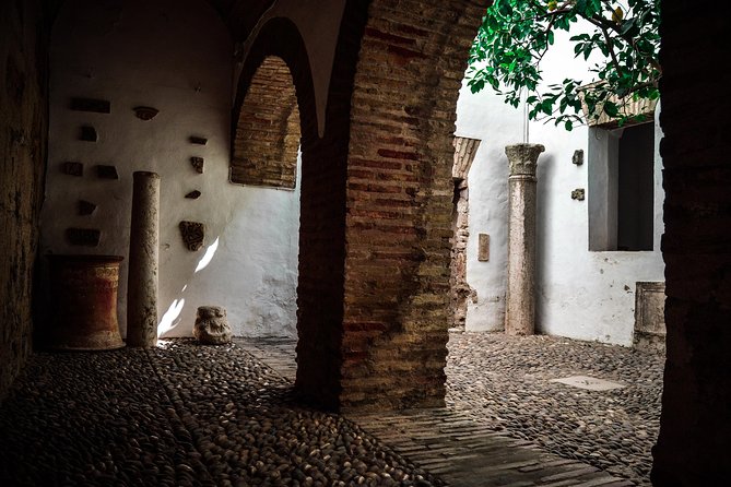 Alcázar de los Reyes Cristianos - Gardens and Civil Weddings: The Part Locals Still Use