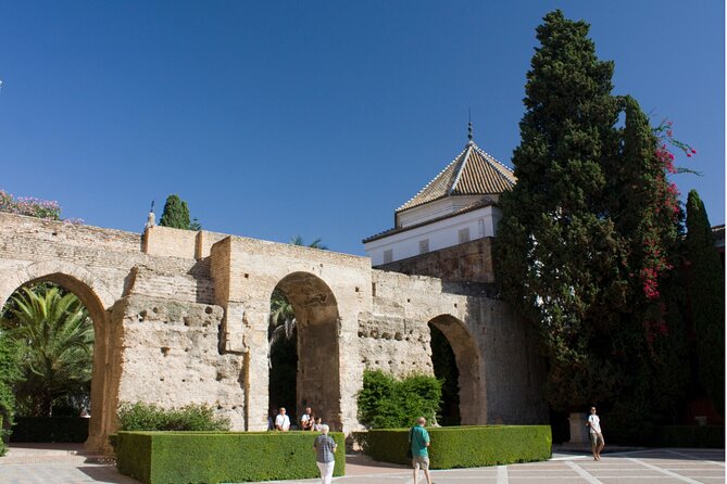 Alcazar Guided Day Tour in Seville - What to expect from the 1 hour 30 minute format