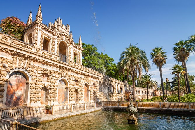 Alcazar of Seville Guided Tour with Skip the Line Ticket - Inside the Real Alcázar: layers of power, faith, and design