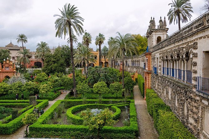 Alcázar of Seville. Skip the line! Includes access ticket - Real Alcázar skip-the-line: what you’re paying for