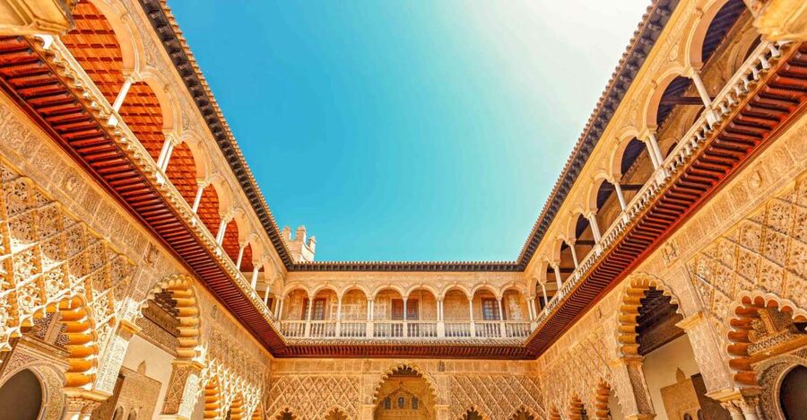 Alcázar of Seville Skip-the-Line Tickets and Guided Tour - Why the Alcázar of Seville beats a standard castle visit