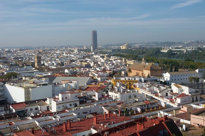 Alcázar tour and roof tour - Meeting Point and Timing: 3:00 pm, Right by La Giralda