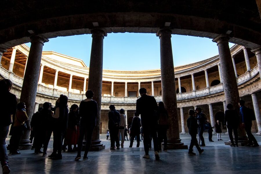 Alhambra and Albaicín Full-Day Private Tour from Seville - The day’s flow: breaks, guided blocks, and time to breathe