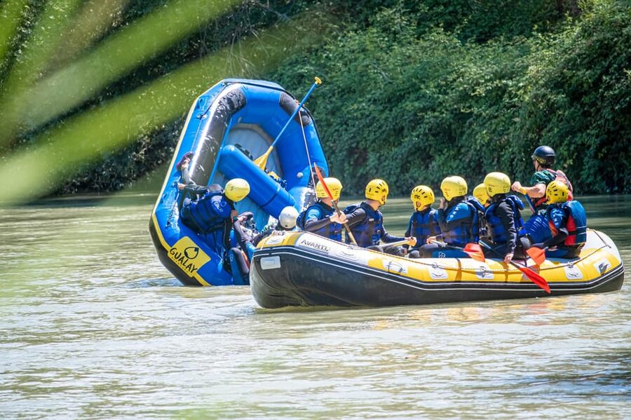 Andalucia: Rafting Experience on Río Genil - What to wear for a wet, neoprene suit rafting day