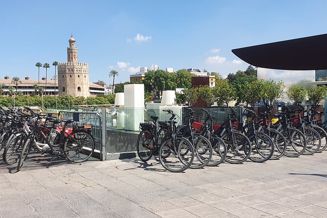 Bike Rental per Day in Seville - Your Bike Setup: Aluminum Comfort Plus Real Riding Features