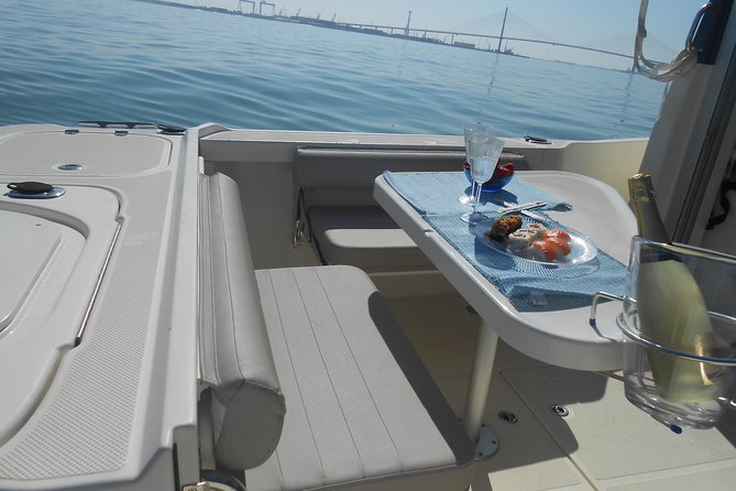 Boat and fishing trips in the Cadiz bay - Best fit: who will love this most