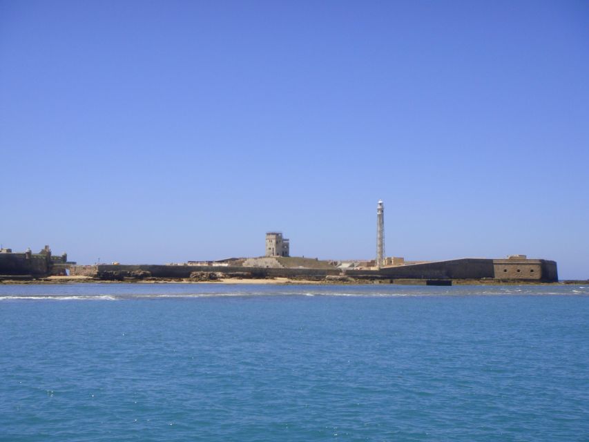 Cádiz: Bay of Cádiz Catamaran Tour with Host - Price and value at about $22 for a 75-minute Bay loop