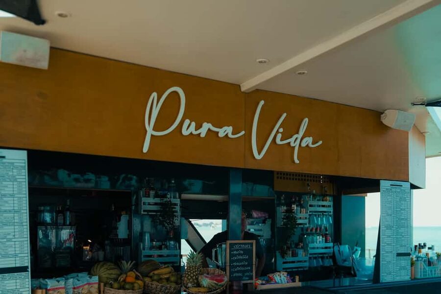 Cadiz capital:Catamarán Experience paseo con baño y almuerzo - Key highlights you’ll feel right away