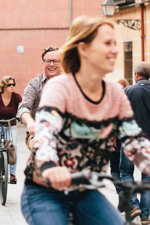 Cadiz: City Sightseeing Guided Tour by Bike - Plaza San Juan de Dios and Plaza España: The City Core, Explained Simply