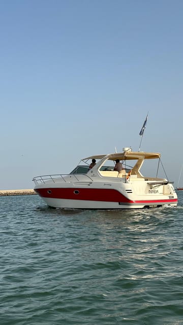 Cadiz: Exclusive Yacht excursion to La Caleta or Pepa Bridge - Starting From Puerto Sherry Pantalán C, and Why Timing Matters