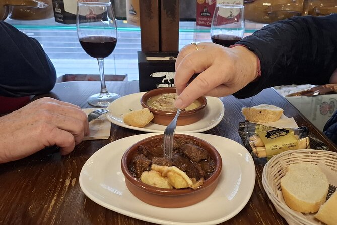 Cadiz Food Tour: Tapas, Drinks and Delights with a Local - City Hall to Sherry, a 3.5-Hour Cadiz Food Plan That Actually Feels Like Food