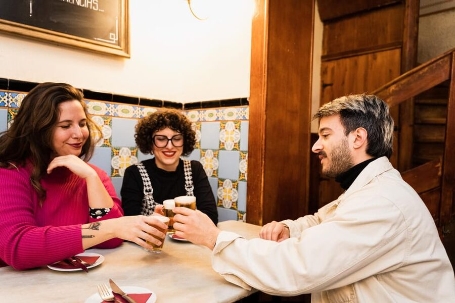 Cadiz Food Tour with Tapas & Drinks with a Local - The Tasting Stops: Pork, Potatoes, and Cádiz Seafood
