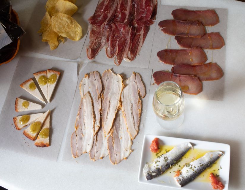 Cádiz: Local Tapas Experience - Why Cádiz tapas, wine, and sherry feel like a single story