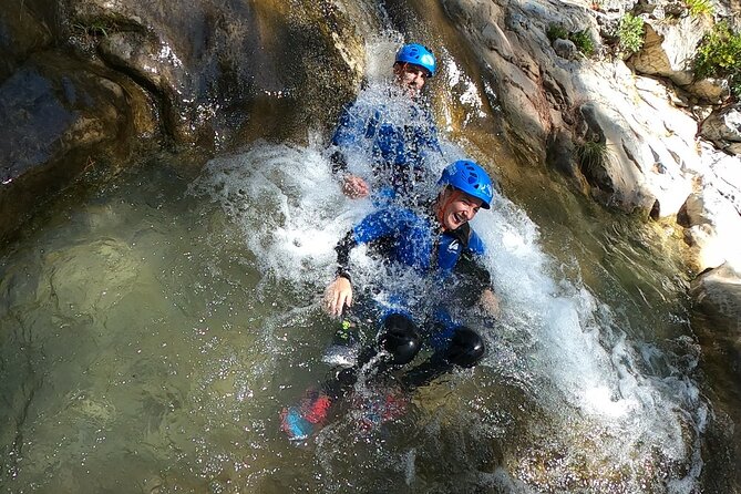 Canyoning Adventure Rio Verde in Granada - What guides like Harry do that changes the whole day