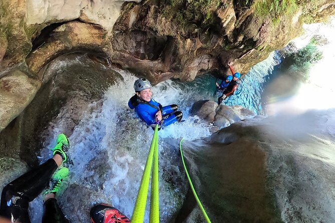 Canyoning Adventure Rio Verde in Granada - Where you meet: the Aparcamiento Río Verde starting zone