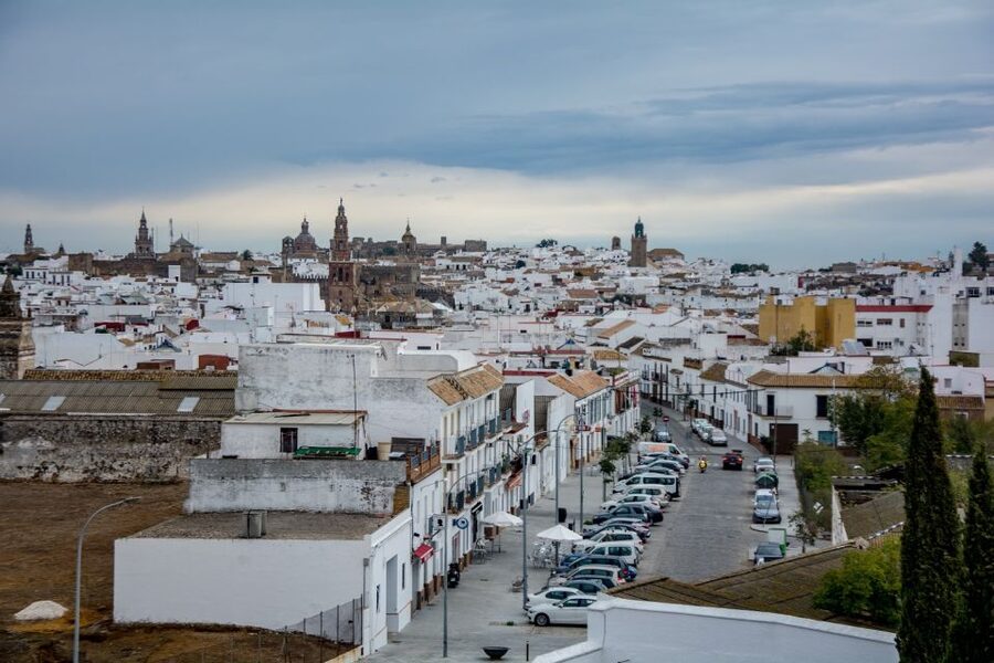 Carmona and Necropolis Tour from Seville - Churches on the route: Santa Maria and Iglesia de Santiago