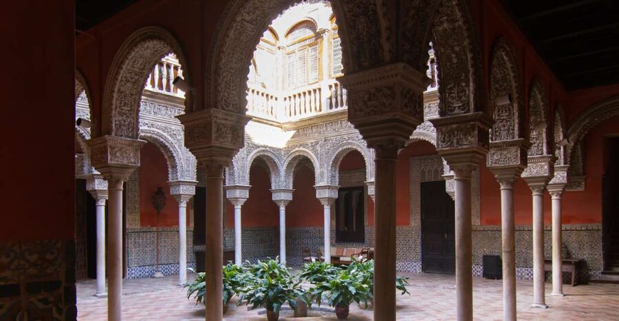 Casa de Salinas Entry Ticket with Audio Guide - The 25-Minute Audio Guide: Good Structure, Multiple Languages
