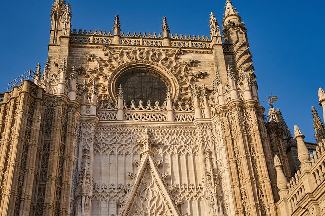 Cathedral and Giralda Tour - Meeting point and how to start without friction