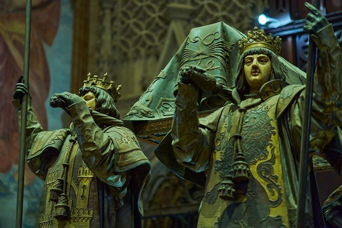 Cathedral and Giralda Tour - Chapels and choir: where the cathedral gets personal