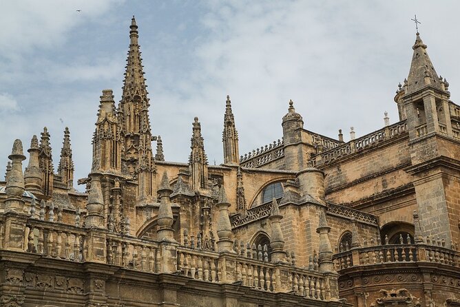 Cathedral and Giralda Tour - The top views of Seville: best moments and photo reality checks