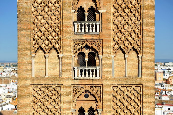 Cathedral & Giralda of Seville Exclusive Group, max. 9 travelers - Price and tickets: the one detail you need to confirm