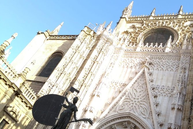Cathedral of Seville English Guided Tour with Skip the Line & Access to Giralda - Royal Chapel (Capilla Real) and the silver shrine of Fernando III