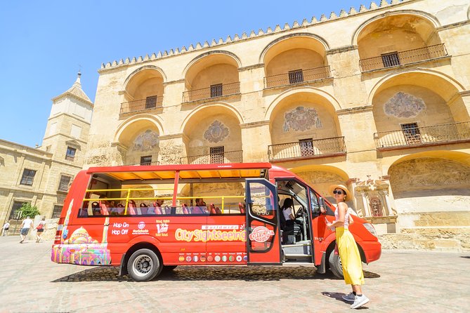 City Sightseeing Cordoba Hop-On Hop-Off Bus Tour - How the Judería Walking Tour Works at 6pm