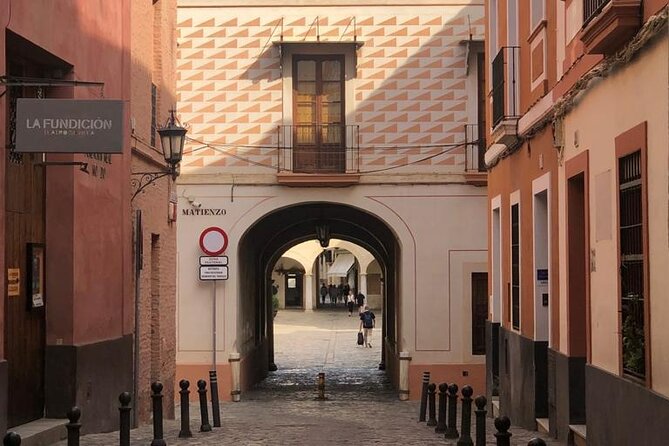 Contrasts of Seville - The Santa Cruz and Jewish quarter route: why these streets pull you in