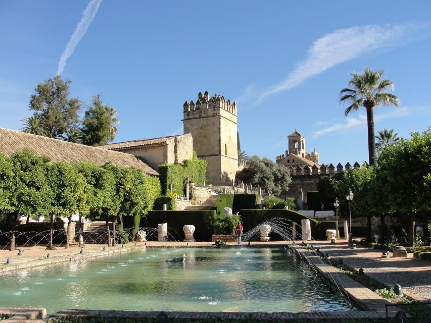 Cordoba: Alcazar Guided Tour and Skip-the-Line Ticket - The Alcazar story in 60 minutes: Catholic kings over Moorish foundations