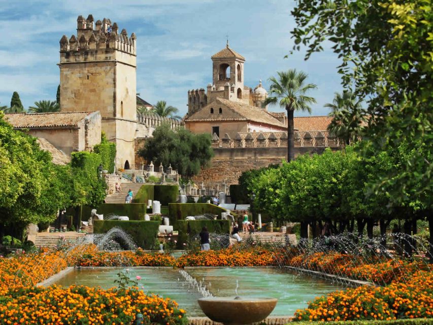 Cordoba: Alcazar of The Christian Monarchs Tickets and Tour - Alcázar de los Reyes Cristianos in 1 hour, what you actually get