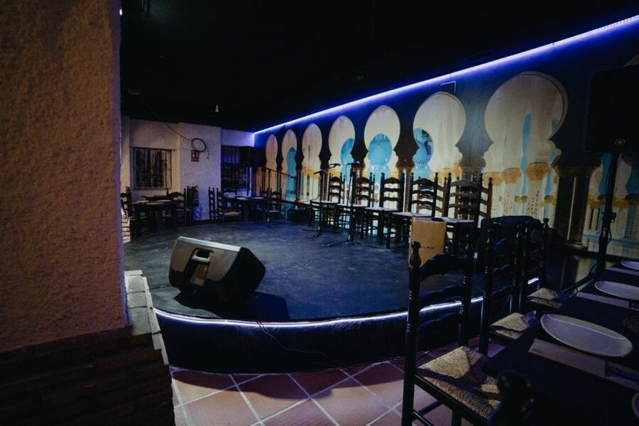 Cordoba: Flamenco Show at Tablao El Jaleo & Optional Dinner - Drinks included, and why that small detail helps