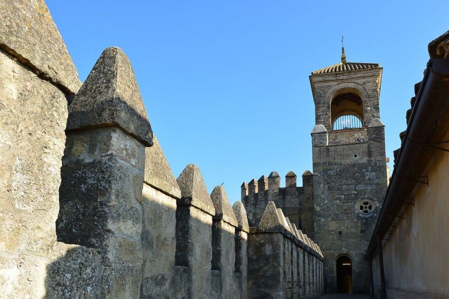 Cordóba: Gardens & Fortress of Catholic Monarchs Guided Tour - Key things to know before you go