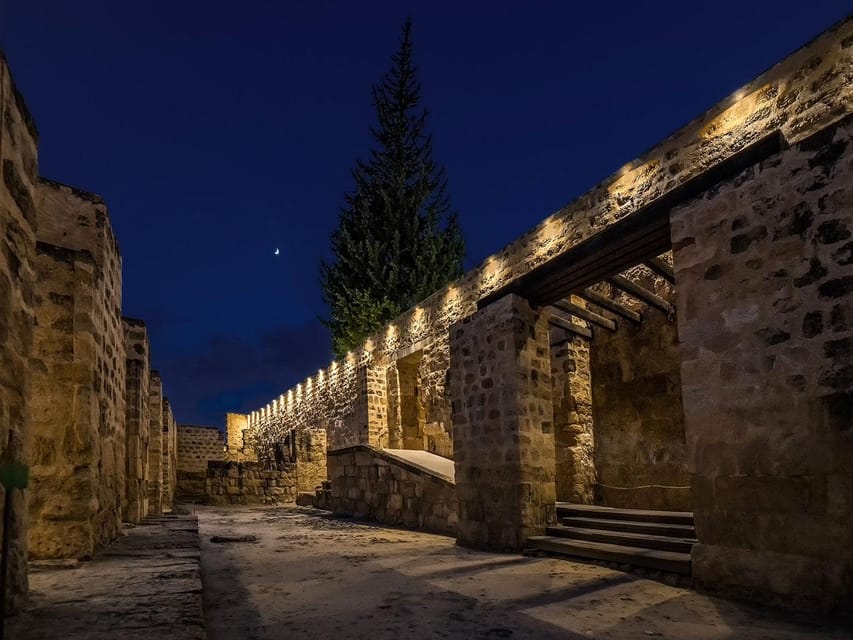 Cordoba: Guided Tour of Medina Azahara at Night - How much time you really have: a tight 2 hours