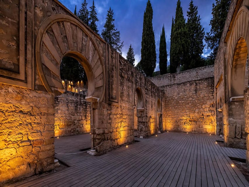 Cordoba: Guided Tour of Medina Azahara at Night - Getting the most out of a Spanish-only guide