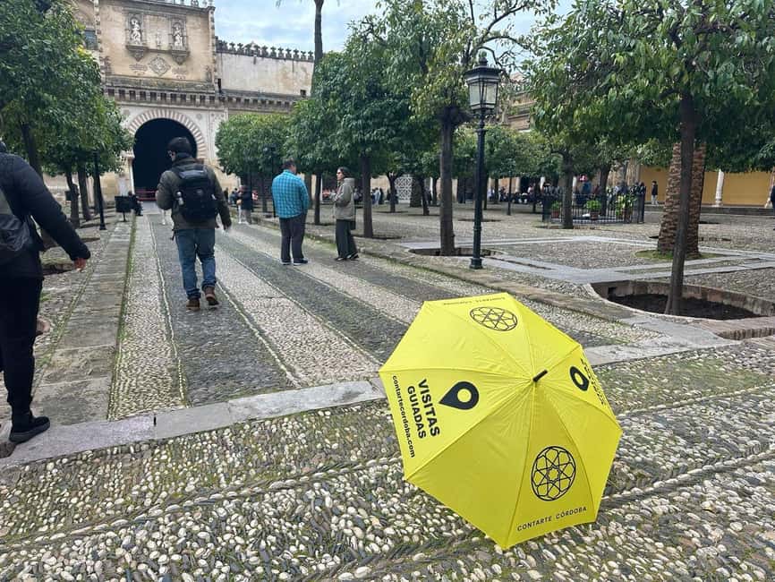 CORDOBA: GUIDED TOUR OF THE MOSQUE-CATHEDRAL OF CORDOBA WITHOUT QUEUES SPANISH - Reconquest to cathedral: how the transformation is explained