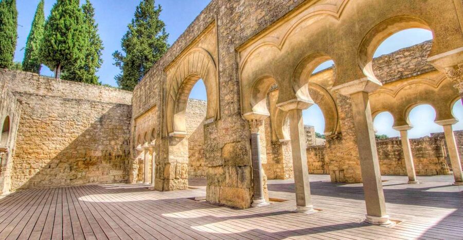 Cordoba: Half-Day Medina Azahara Guided Tour - Museum and visitor center: the best pre-walk warm-up