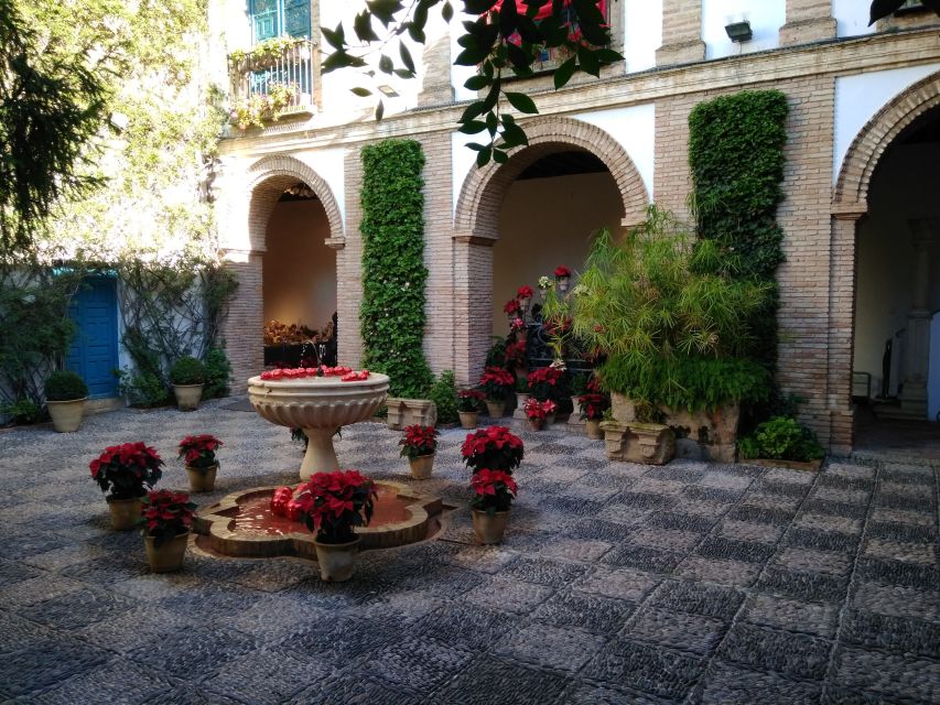 Córdoba Highlights Walking Tour - Viana Palace: patios and the Córdoba feel