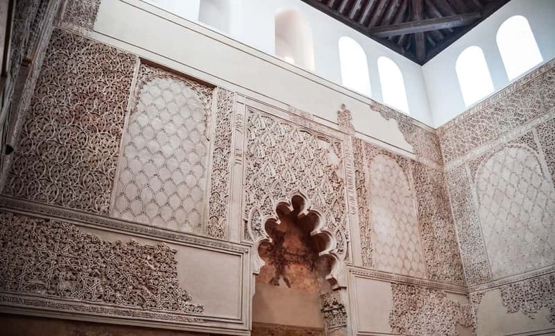Córdoba: Jewish Quarter, Mosque, and Alcázar Tour - Pacing, Group Size, and What You Might Want to Do On Your Own