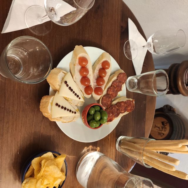 Córdoba: Local Wine Tasting Evening - How to Make This Hour Pay Off for the Rest of Your Trip