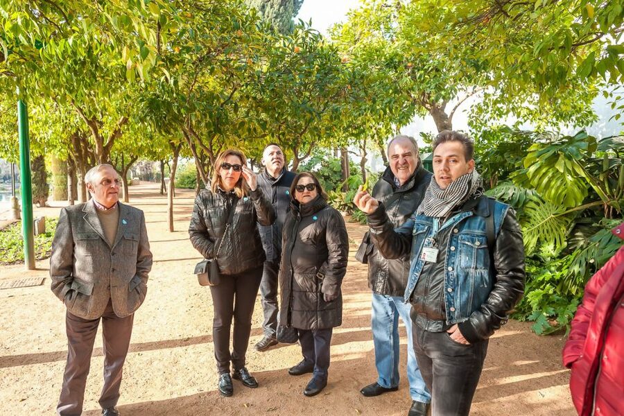 Cordoba: Monuments Walking Tour - Alcázar de los Reyes Cristianos gardens: start with beauty, not chaos